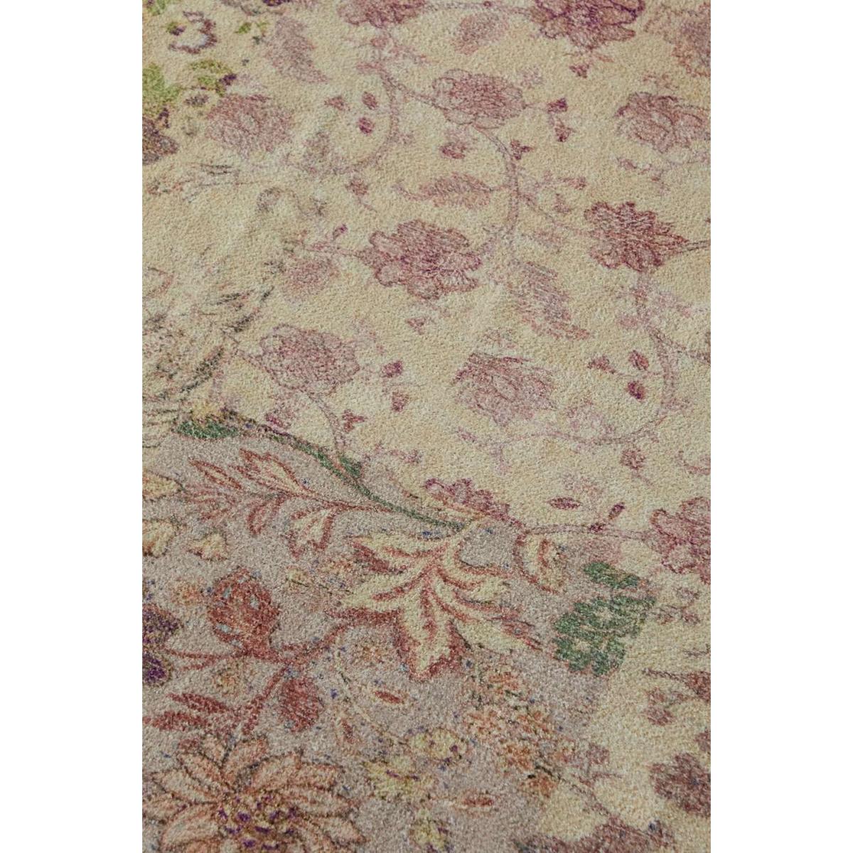 Mia Pink Patchwork 5x7 Rug - Pink at Urban Outfitters – image 3