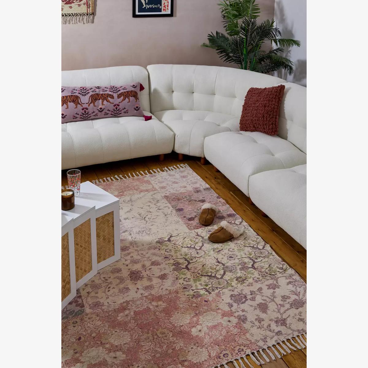 Mia Pink Patchwork 5x7 Rug - Pink at Urban Outfitters – image 1