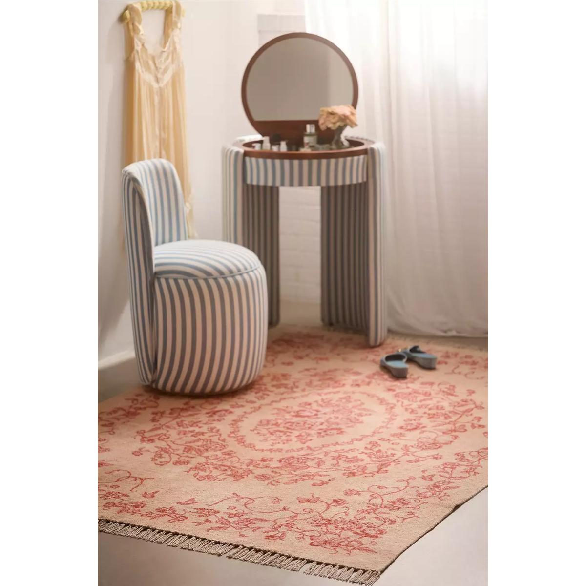 Penelope Pink 5x7 Rug - Pink at Urban Outfitters – image 2