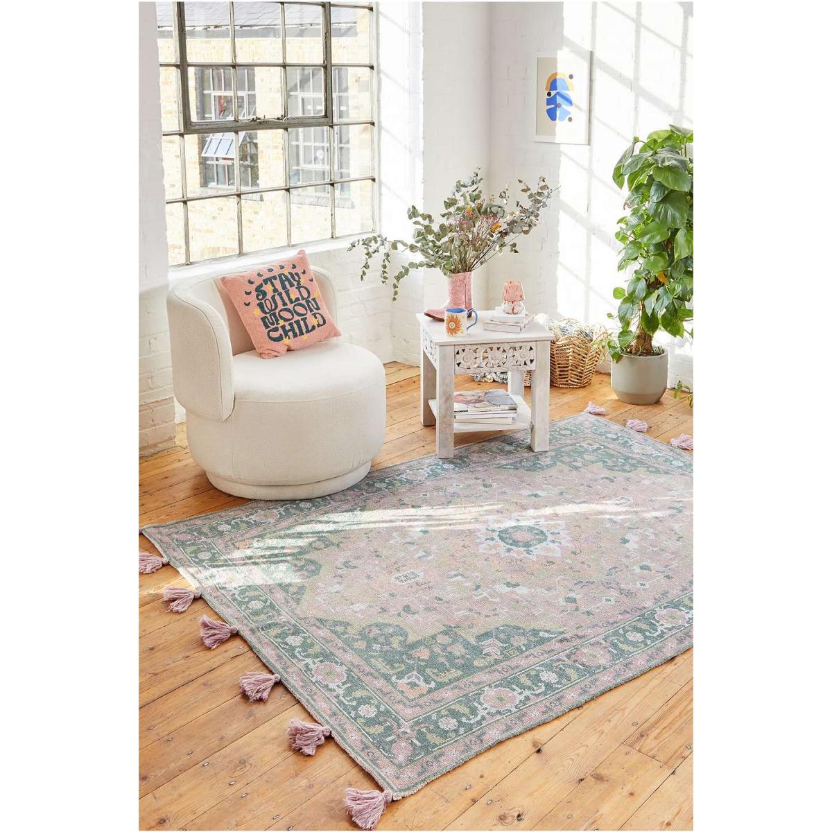 Ava Pink 5x7 Rug - Pink at Urban Outfitters – image 2