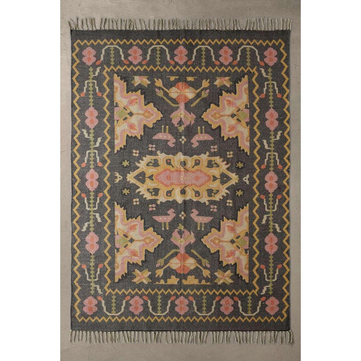 Avery Floral 5x7 Rug at Urban Outfitters – image 2