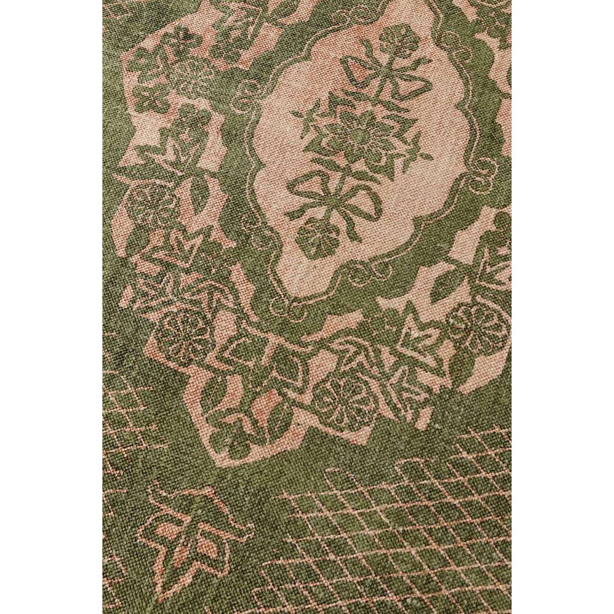 Allura 5x7 Rug - Light Green at Urban Outfitters – image 4