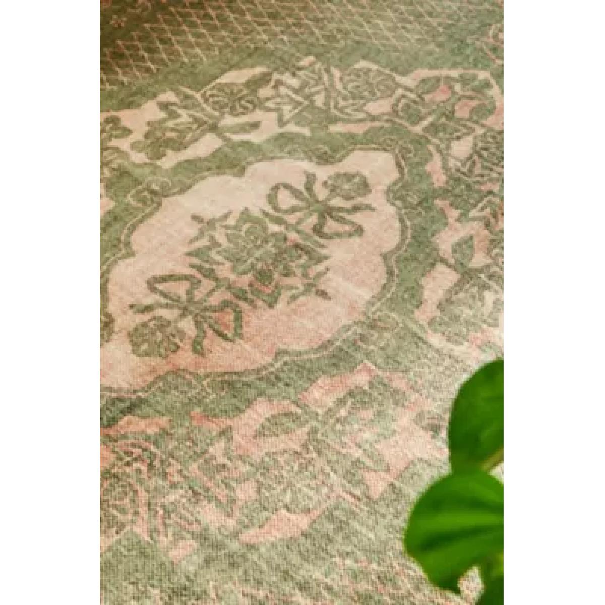 Allura 5x7 Rug - Light Green at Urban Outfitters – image 6