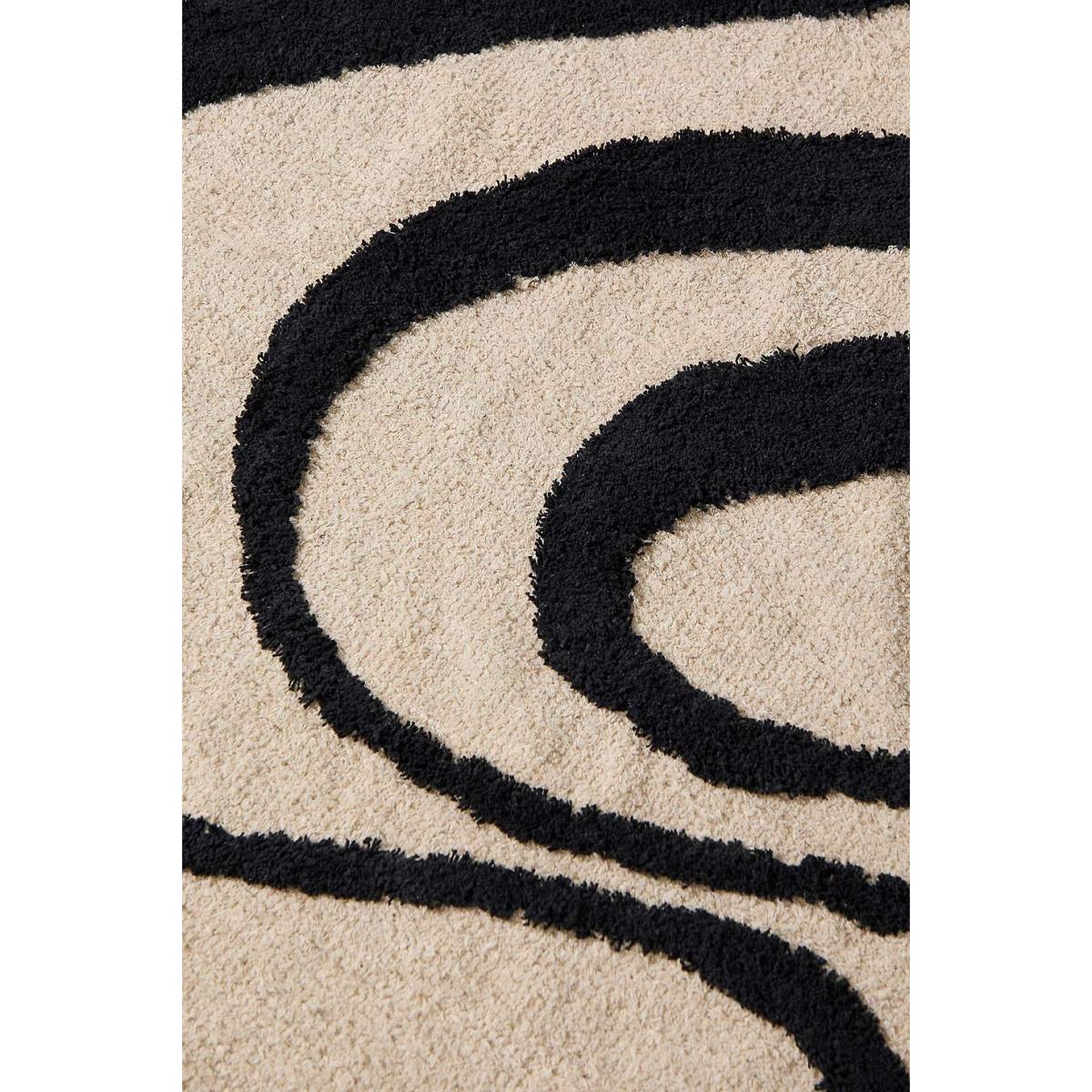 Mono Wave 5x7 Rug - Black/White at Urban Outfitters – image 3