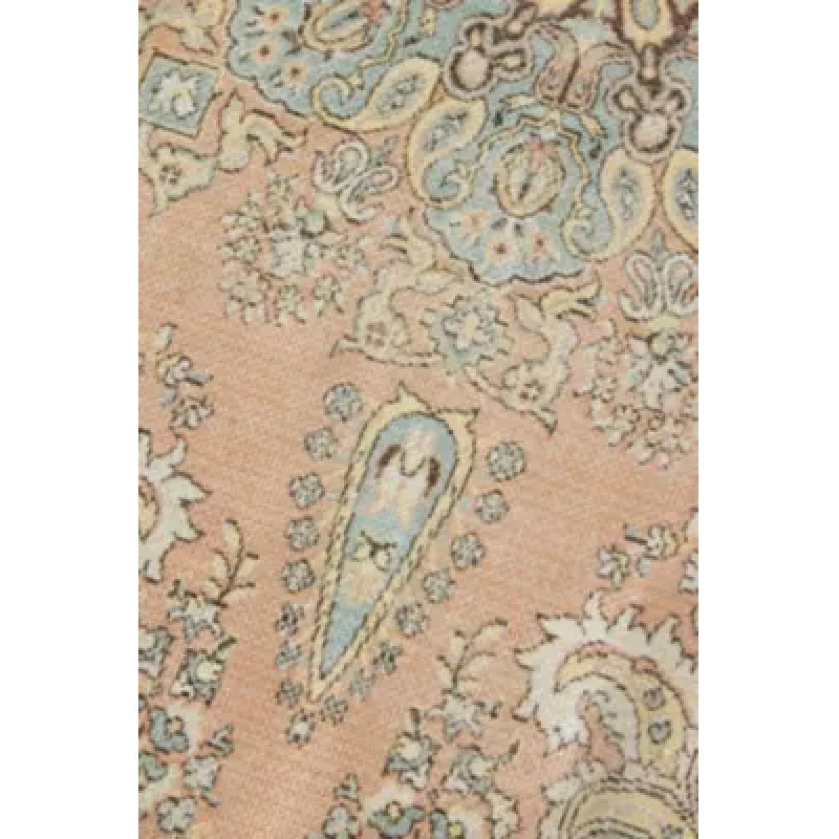 Madison 3x5 Rug - Pink at Urban Outfitters – image 3