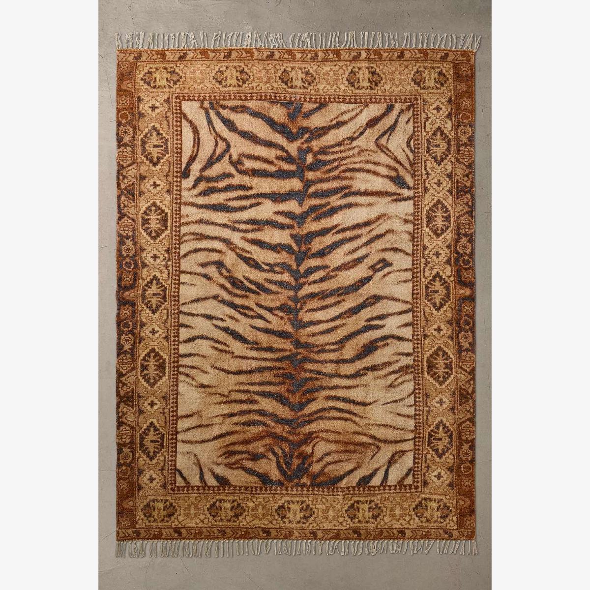 Tiger Leonore 5x7 Rug - Neutral at Urban Outfitters – image 1