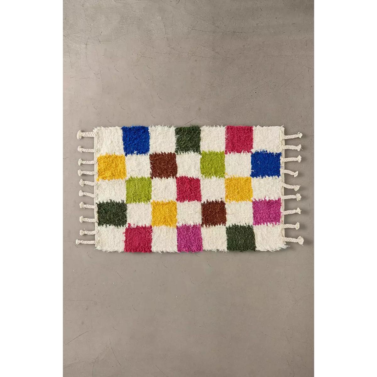 Rainbow Checkerboard Shaggy Rug 61cm x 91.5cm at Urban Outfitters – image 3