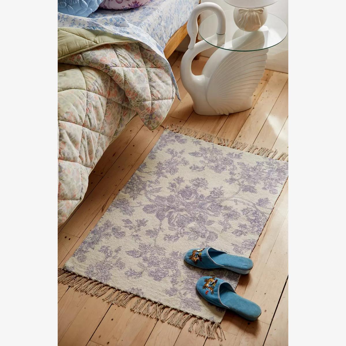 Toile Print 2x3 Rug - Blue at Urban Outfitters – image 1