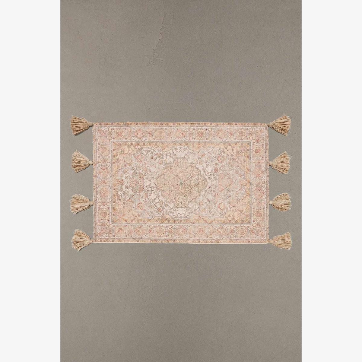 Nina Pink 2x3 Rug - Pink ALL at Urban Outfitters – image 1