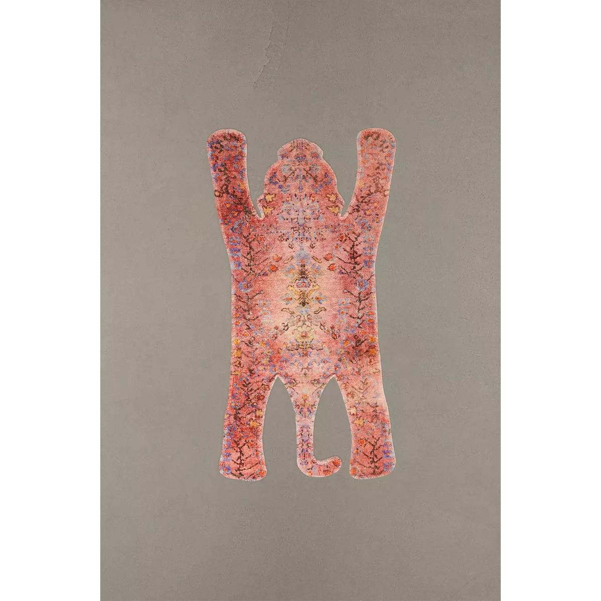 Tammas Tiger Rug - Pink 55cm x 105cm at Urban Outfitters – image 2