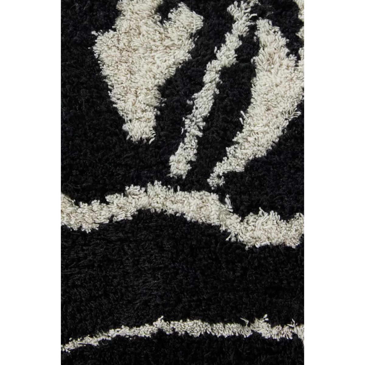Black & White Cowboy Boot Rug - Black/White ALL at Urban Outfitters – image 4