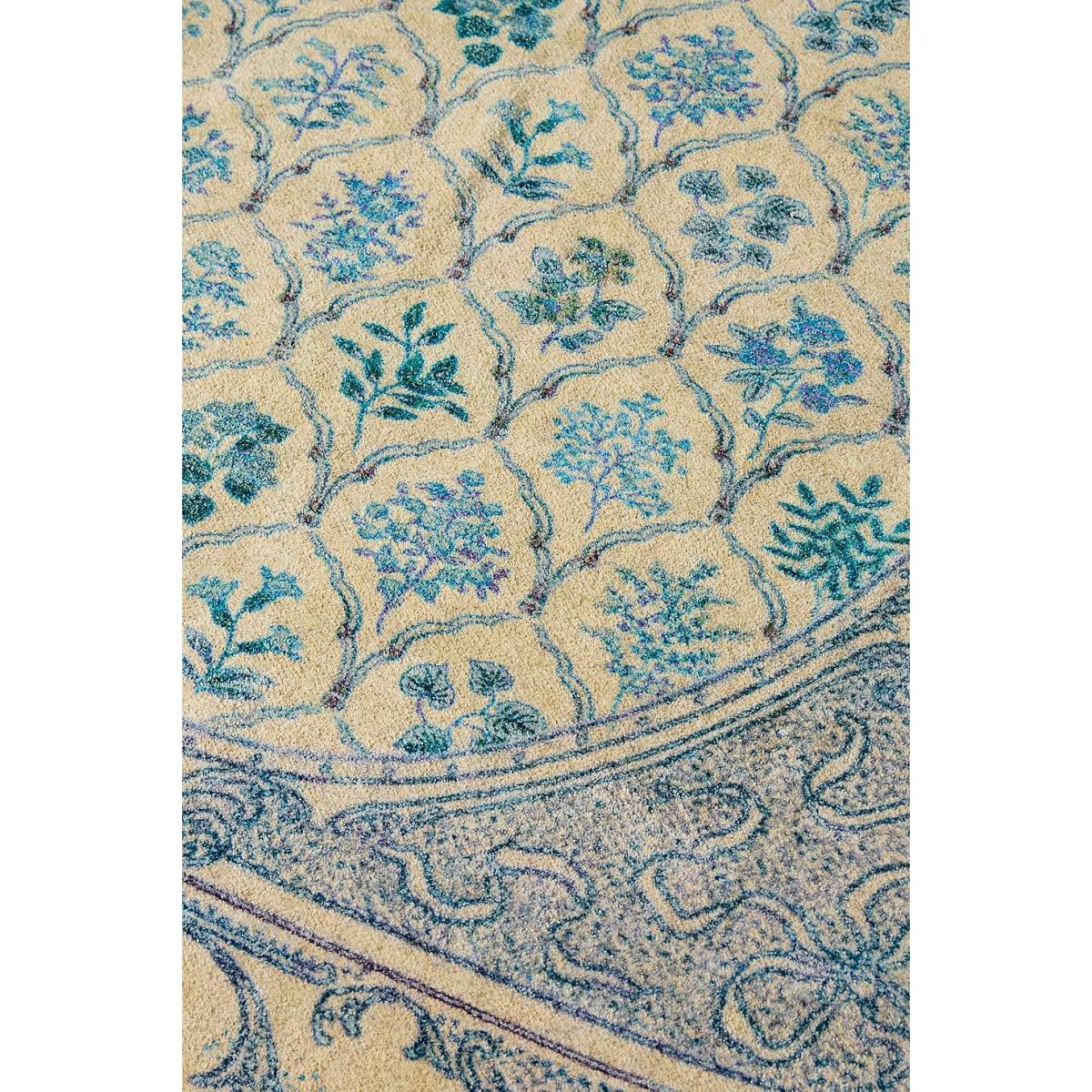 Ada Floral 5x7 Rug - Blue at Urban Outfitters – image 2