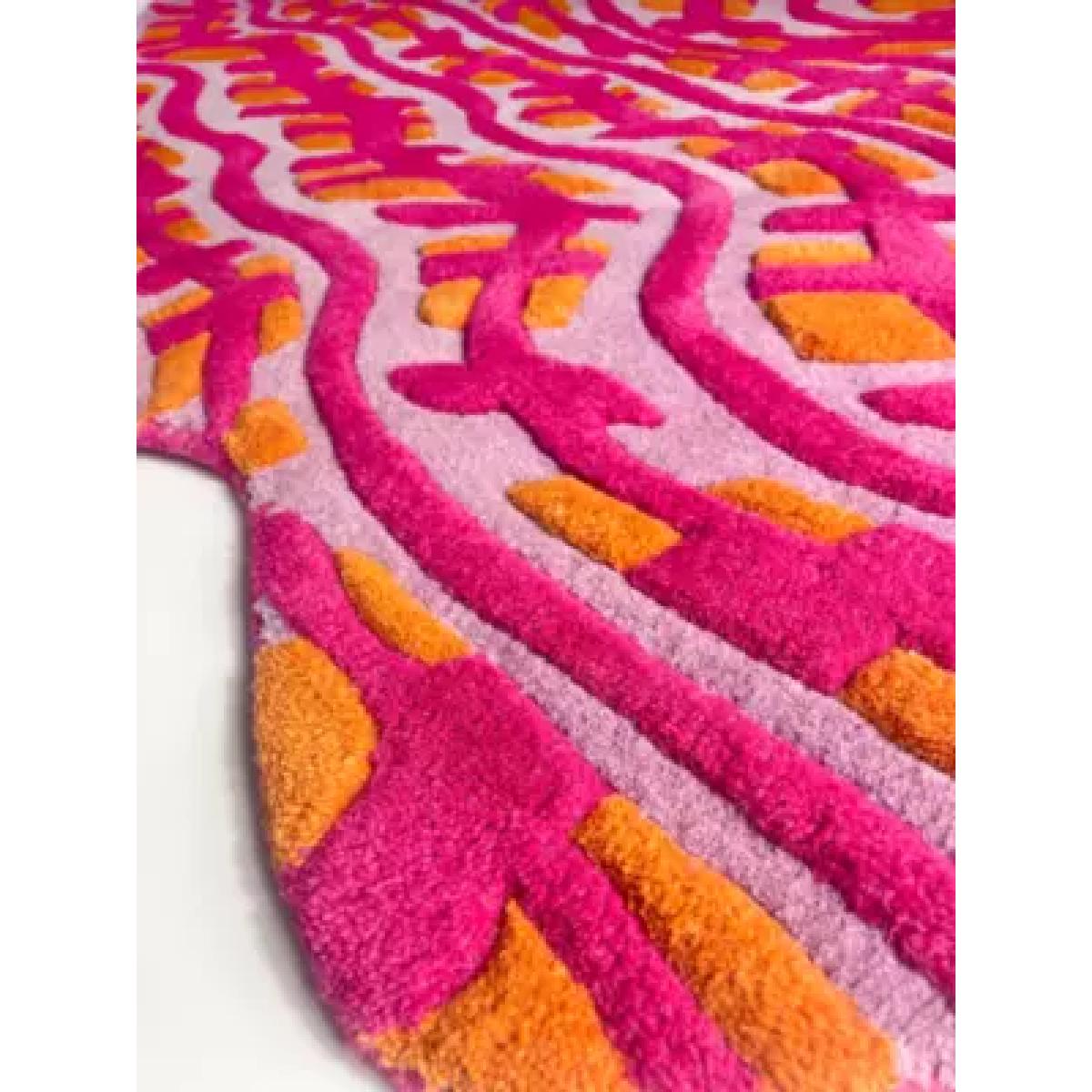 Wavey Casa Wavey Rug - Pink 140cm X 130cm at Urban Outfitters – image 7