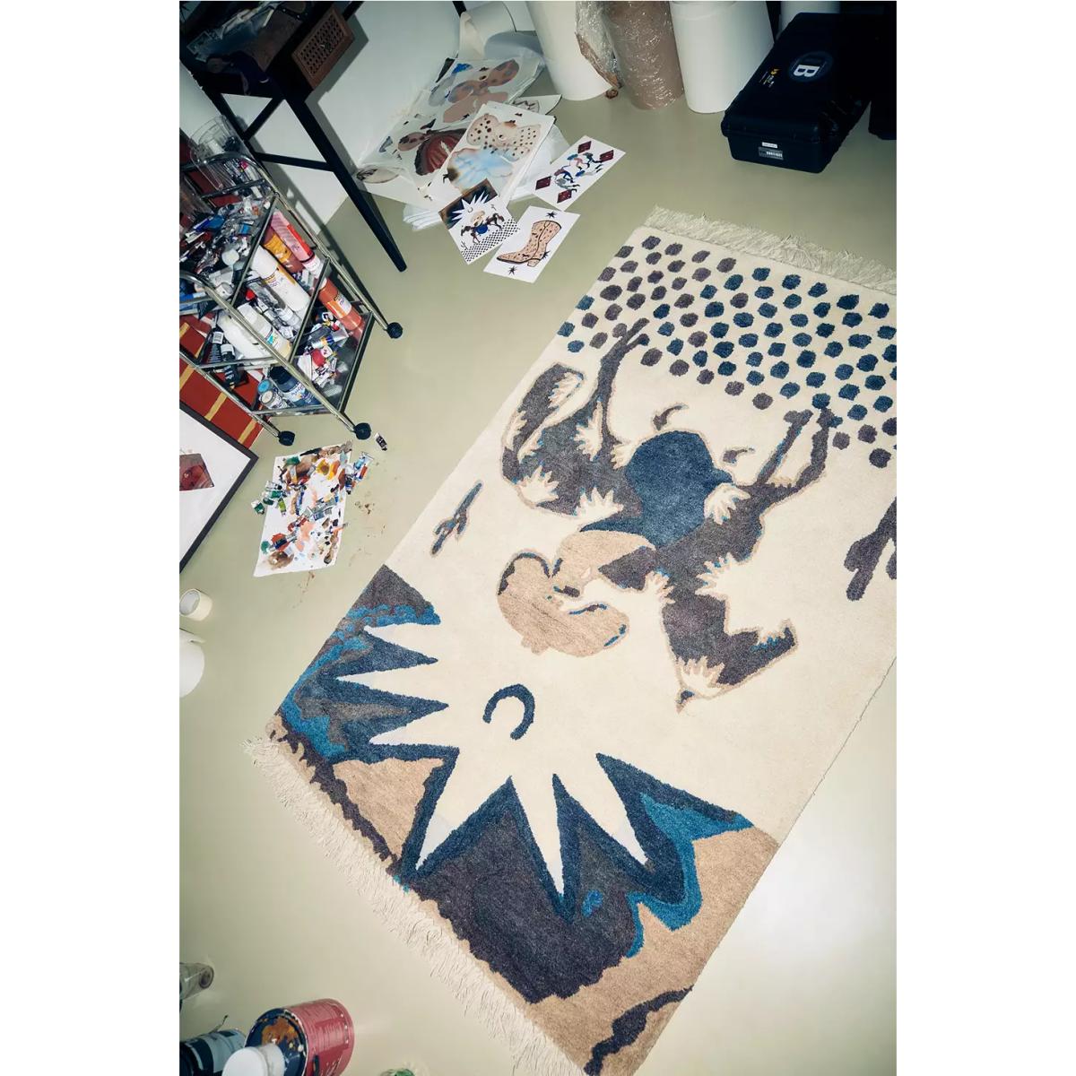Urban Outfitters x TuftLuck TuftLuck UO Exclusive Riding Star 4x6 Rug – image 3