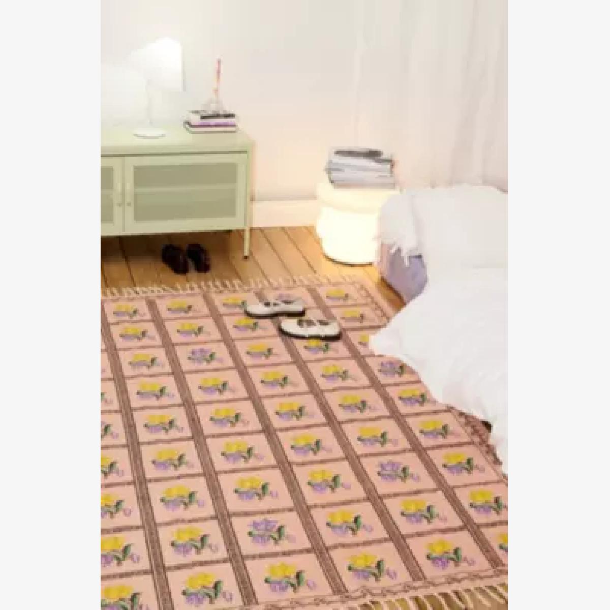 Pink Bridgette 5x7 Rug - Pink at Urban Outfitters – image 1
