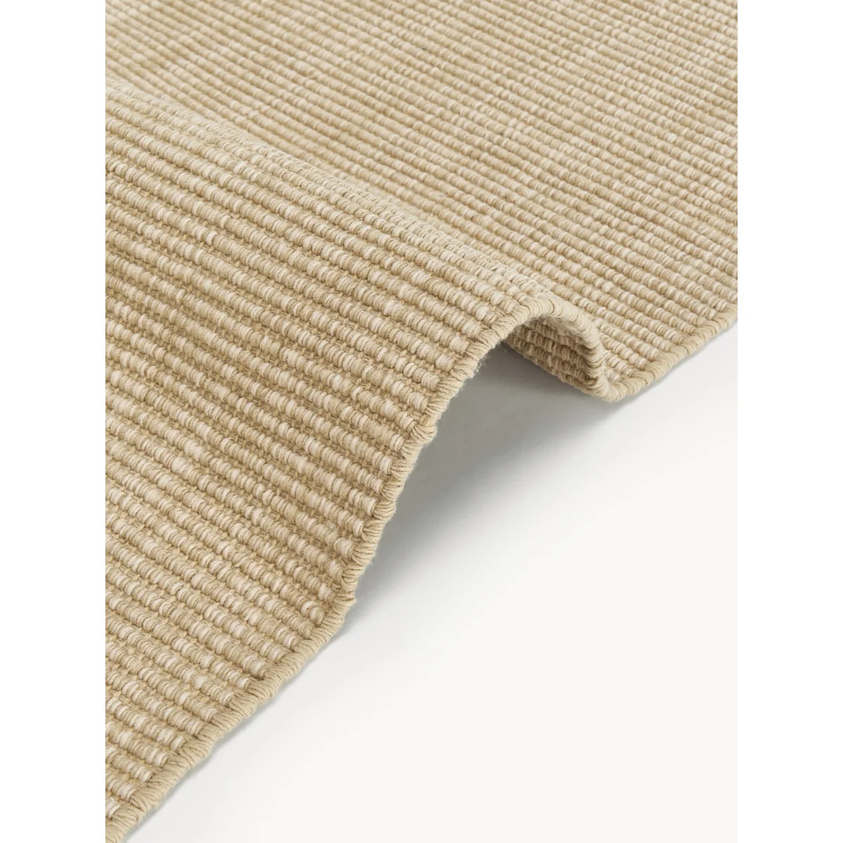 Hand-Woven Indoor & Outdoor Rug Sumit – image 5