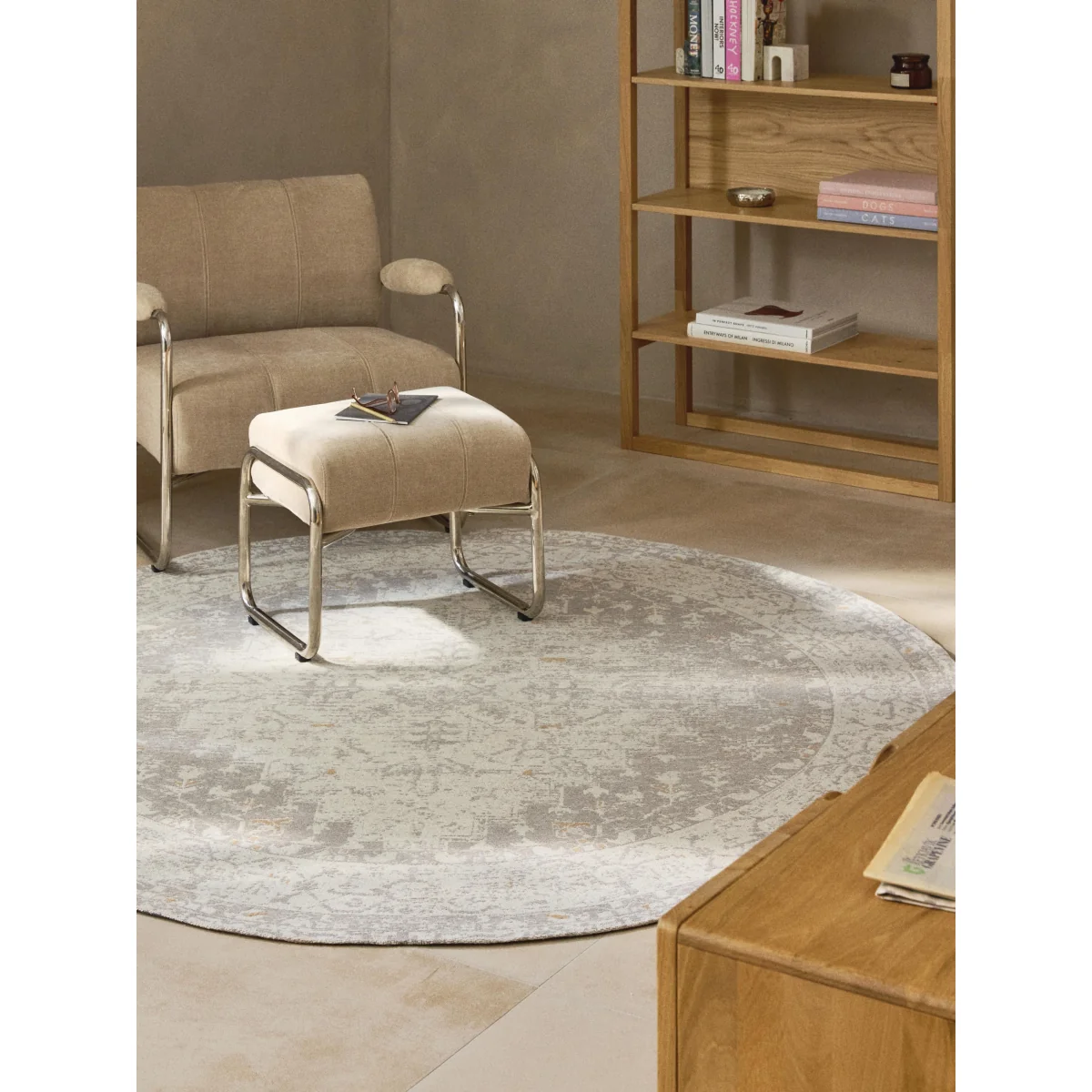 Round Hand-Woven Chenille Rug Neapel – image 8
