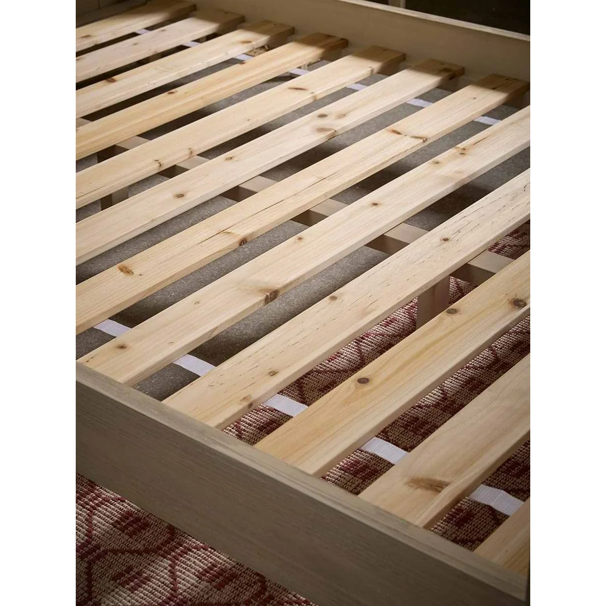 Test Tova Limewashed Bed -Super King Size – image 4