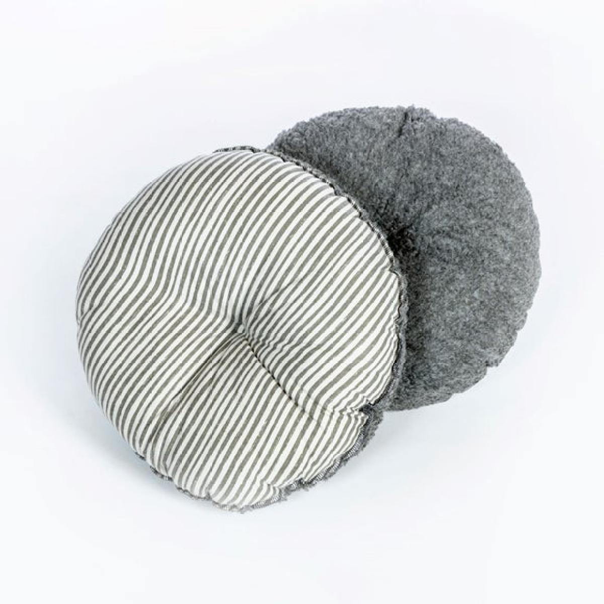 Battersea Snuggly Striped Cat Cosy Bed – image 3