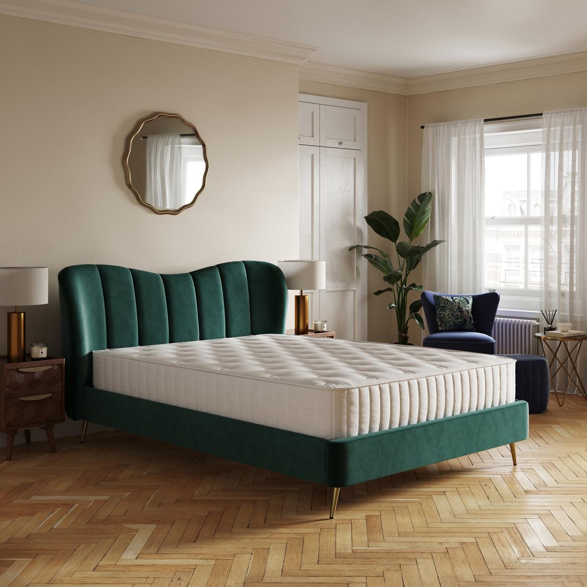 Starla Velvet Bed Bottle Green – image 2