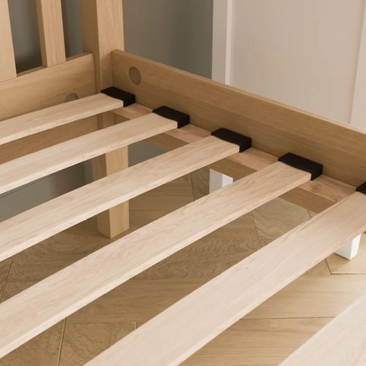 Lynton Tapered Leg Bed Frame – image 4