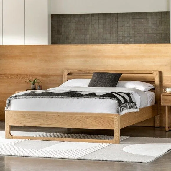 Cedar and Sage Avesta Wooden Bed – image 1