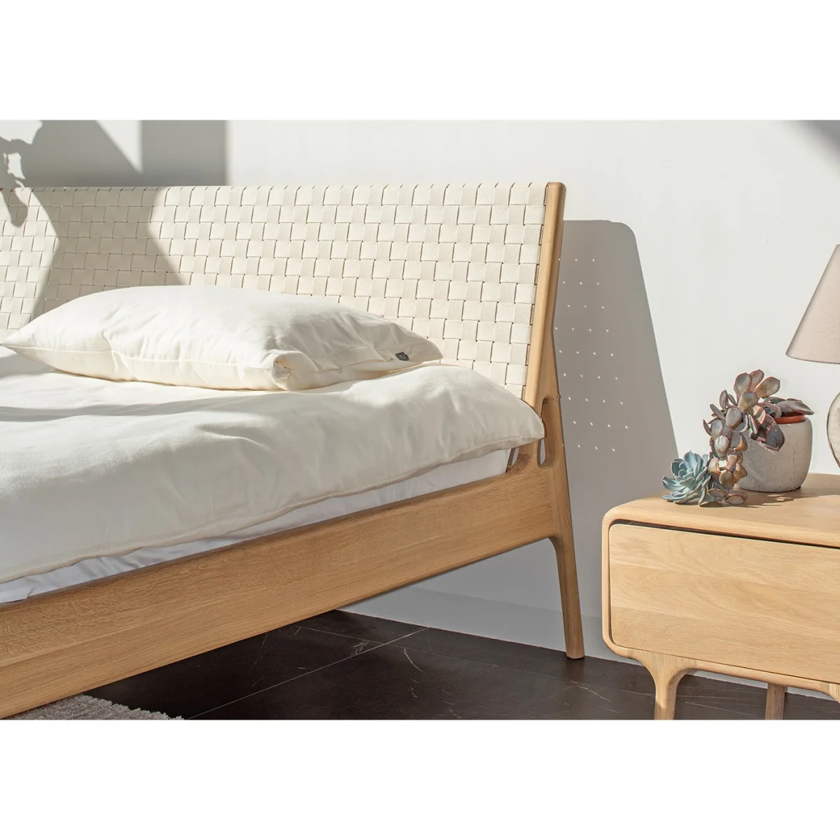 Gazzda Fawn Bed White Oiled Oak Herringbone Natural Super King – image 2