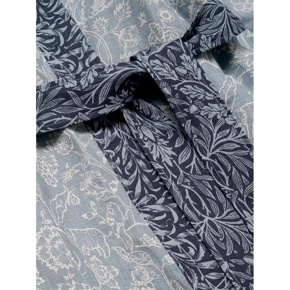 Piglet in Bed Morris & Co. Inky Fingers Linen Robe – image 4