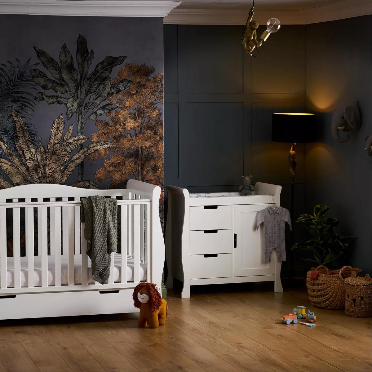 Obaby Stamford Luxe Cotbed & Closed Changing Unit, White – image 1