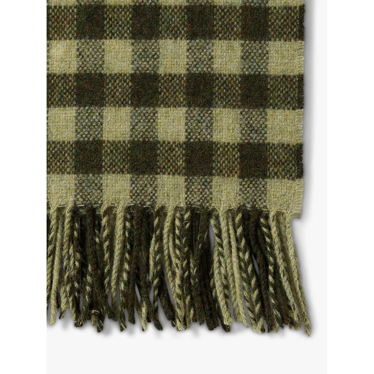 Piglet in Bed Gingham Wool Blanket – image 5