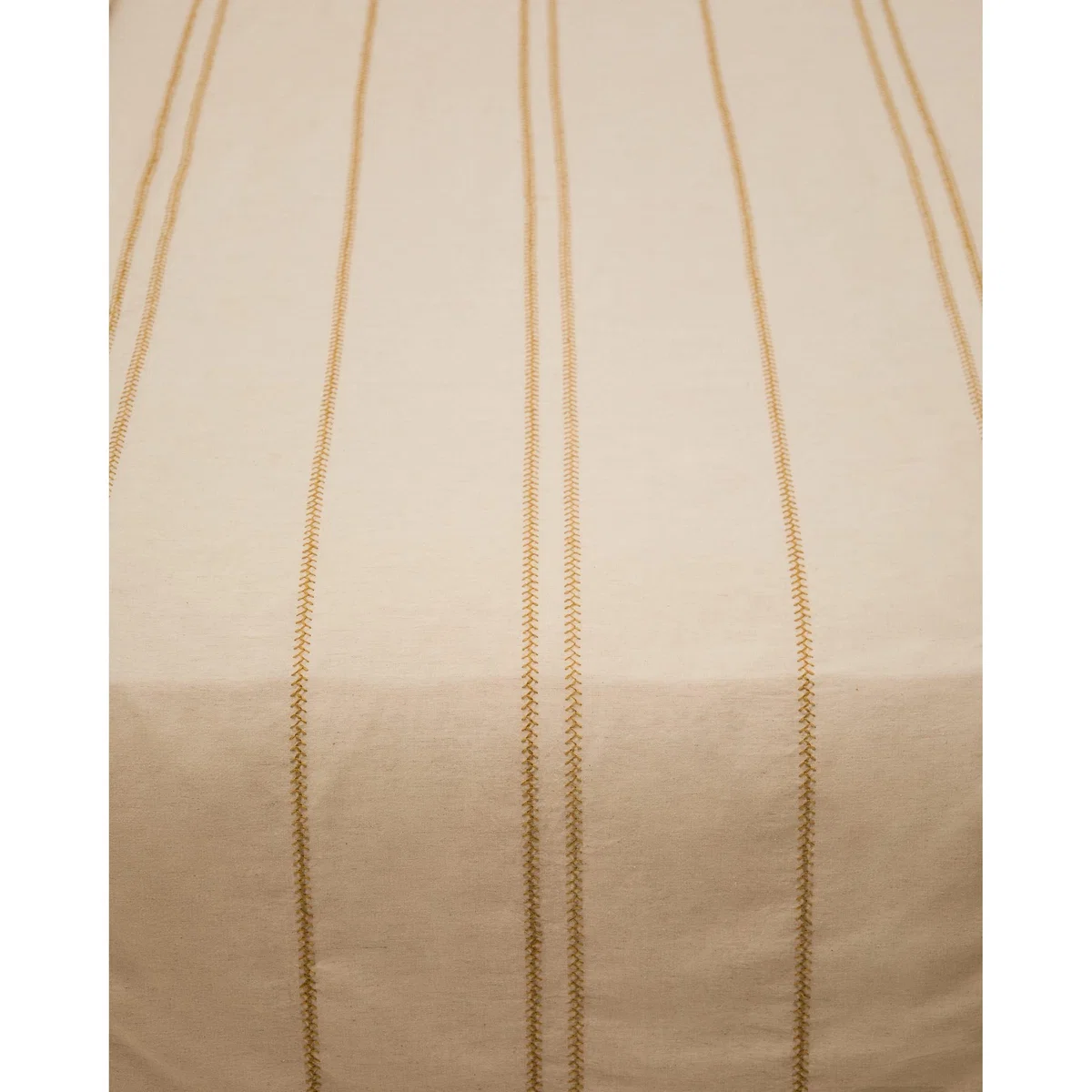 Linara Set of Duvet Cover and Pillowcases in Beige Cotton and Linen for 180 cm Bed – image 5