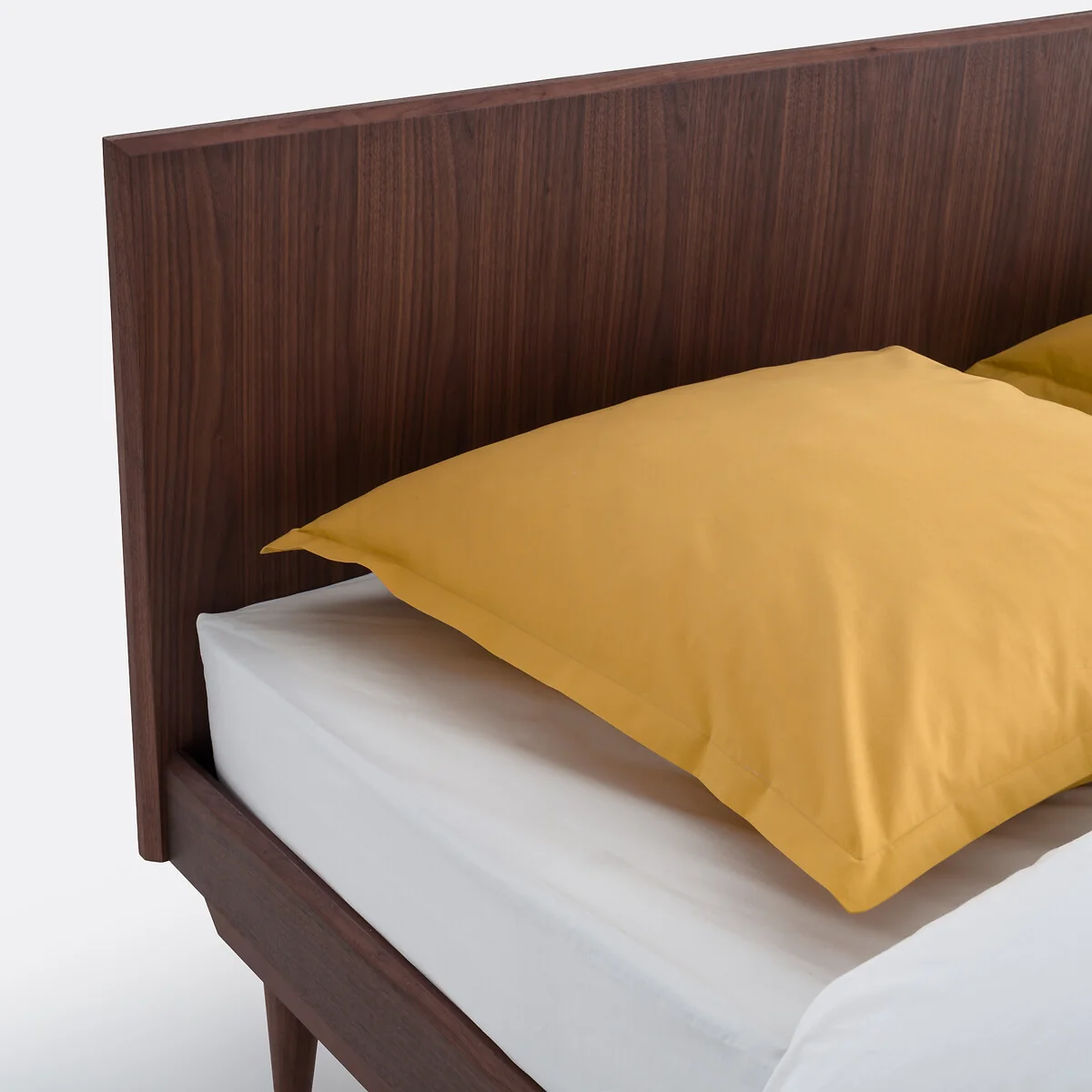 Quilda Walnut/Walnut Veneer Bed + Bed Base – image 7