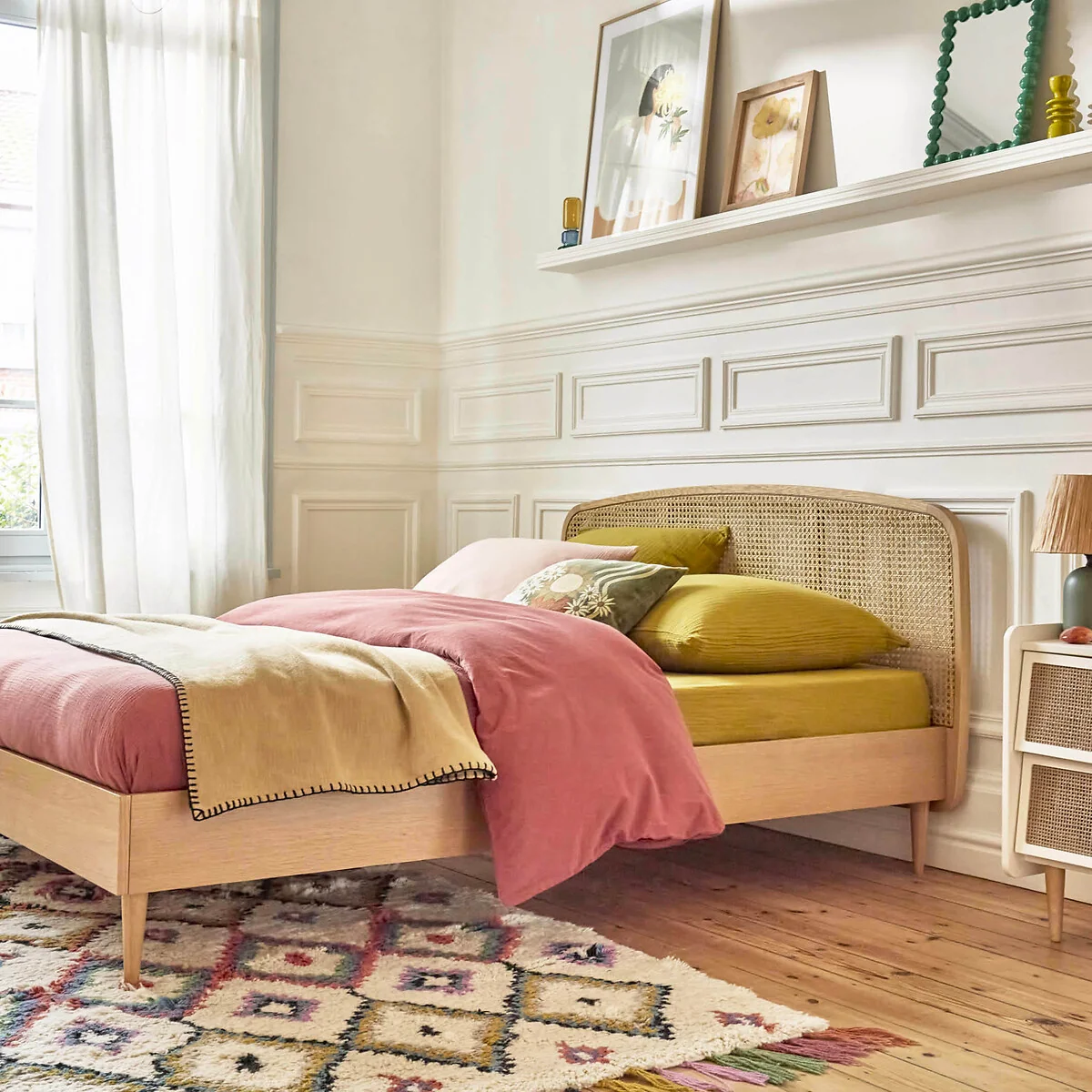 Buisseau Cane Bed – image 2