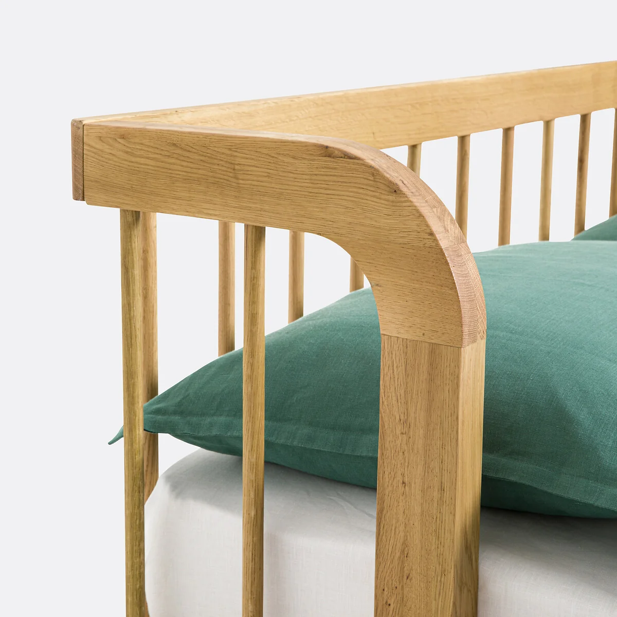 Matea Solid Oak Bed with Bed Base – image 7