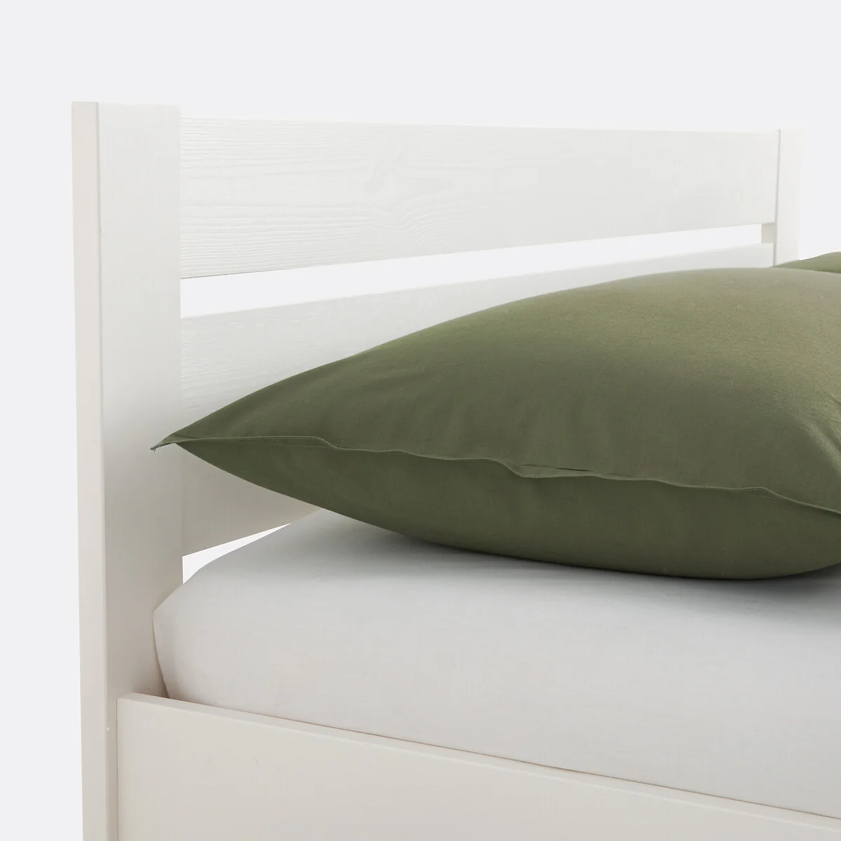 Konni Bed with Drawers and Bedside Tables – image 7