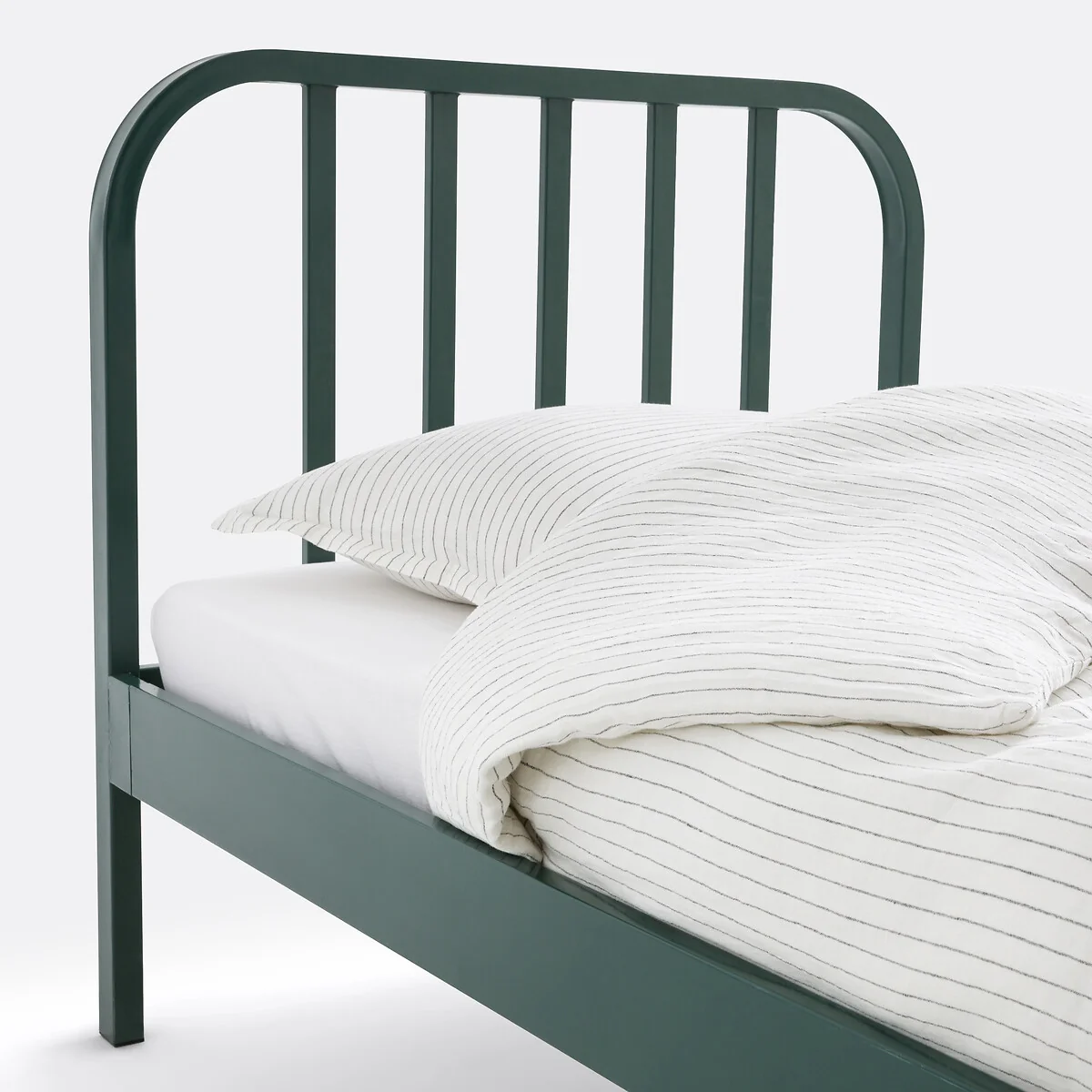 Pensio Metal Bed – image 5