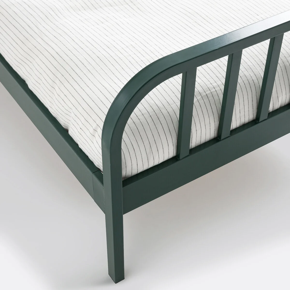Pensio Metal Bed – image 6