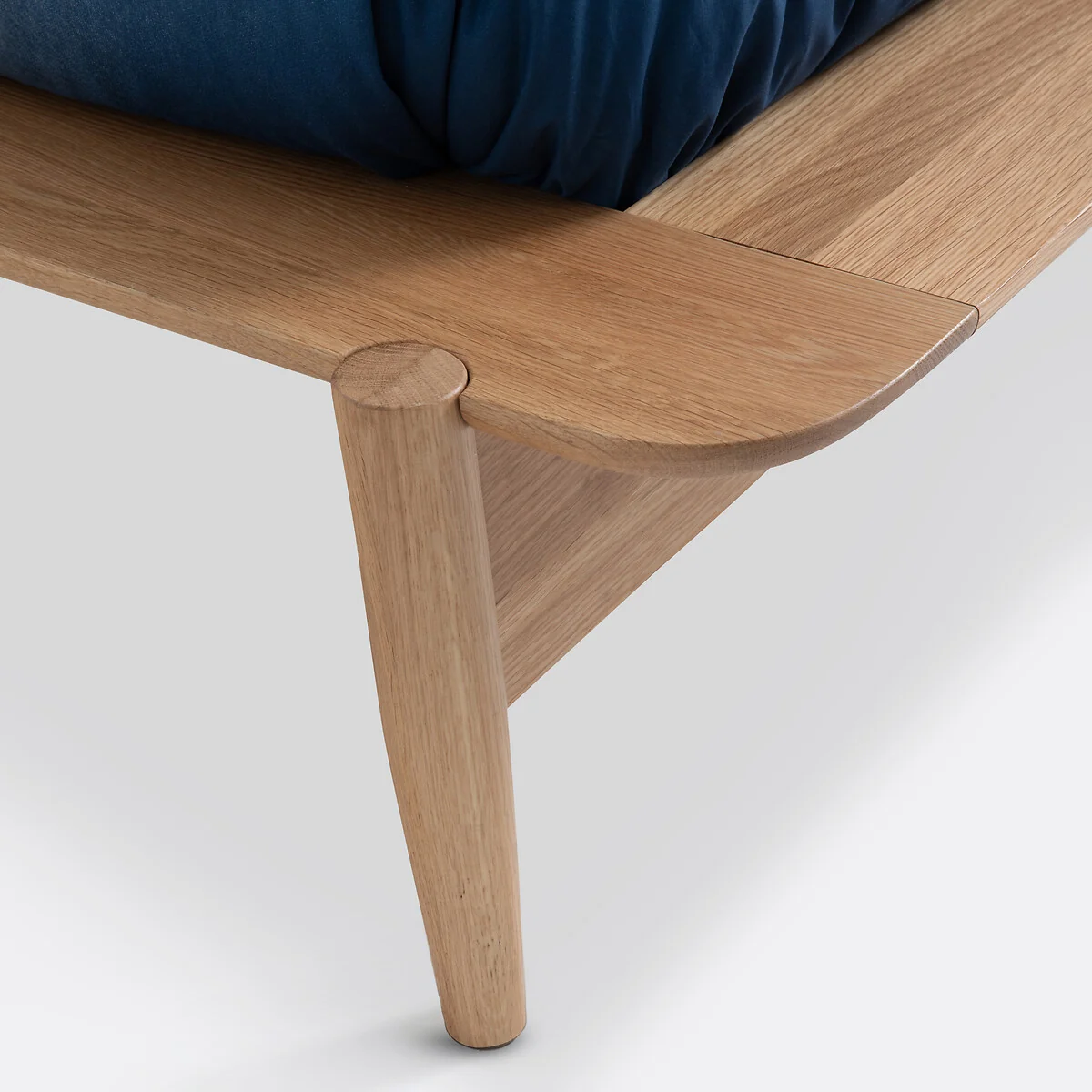 Jucca Bed in Solid Oak with Bed Base – image 5