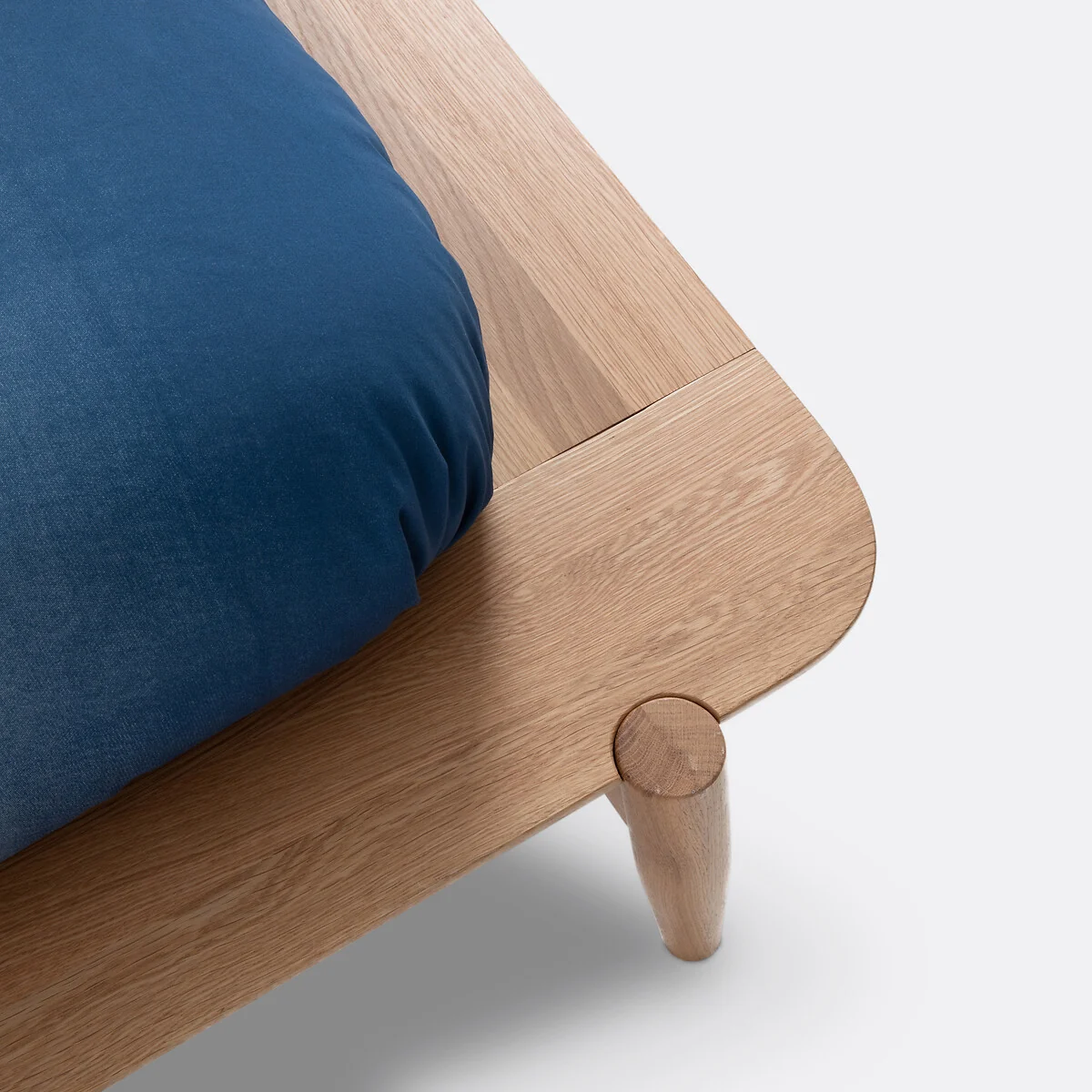 Jucca Bed in Solid Oak with Bed Base – image 6