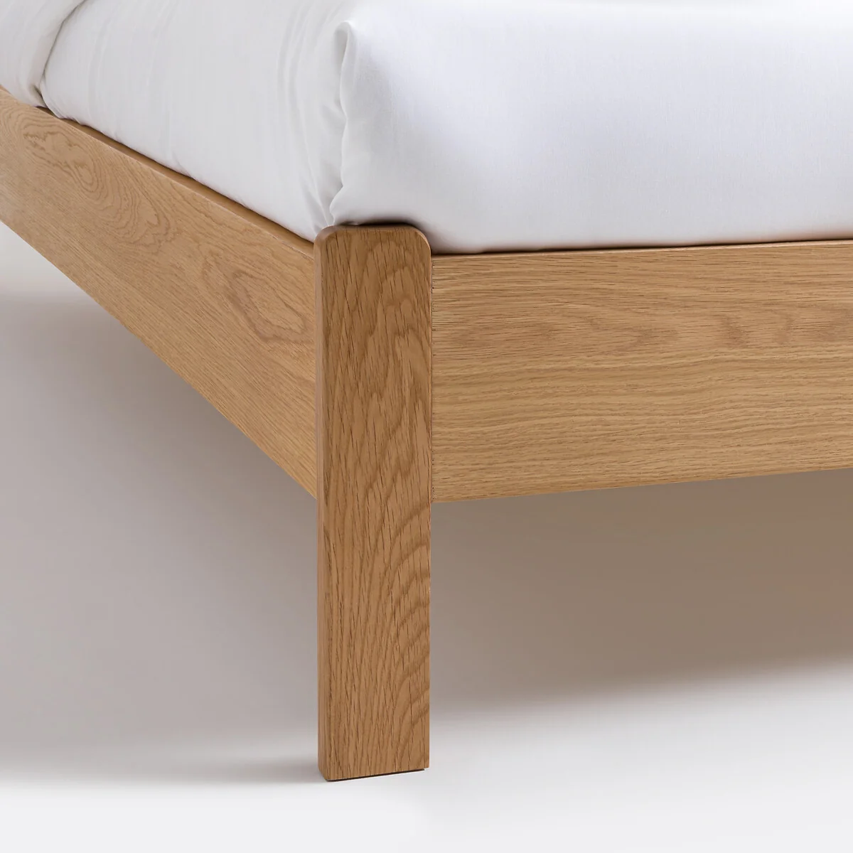 Homi Bed with Bed Base and Canework Headboard – image 5
