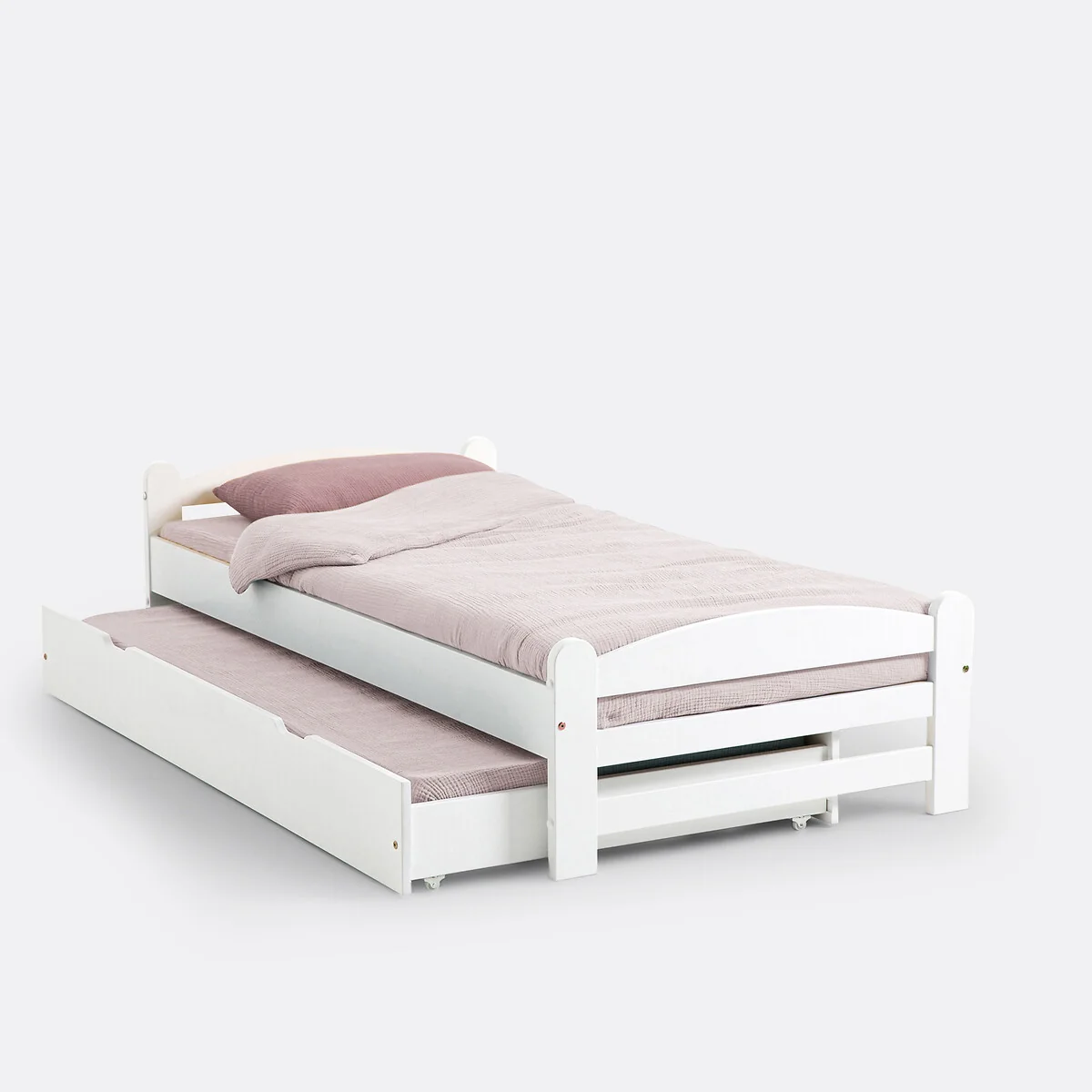 Loan Solid Pine Trundle Bed – image 4