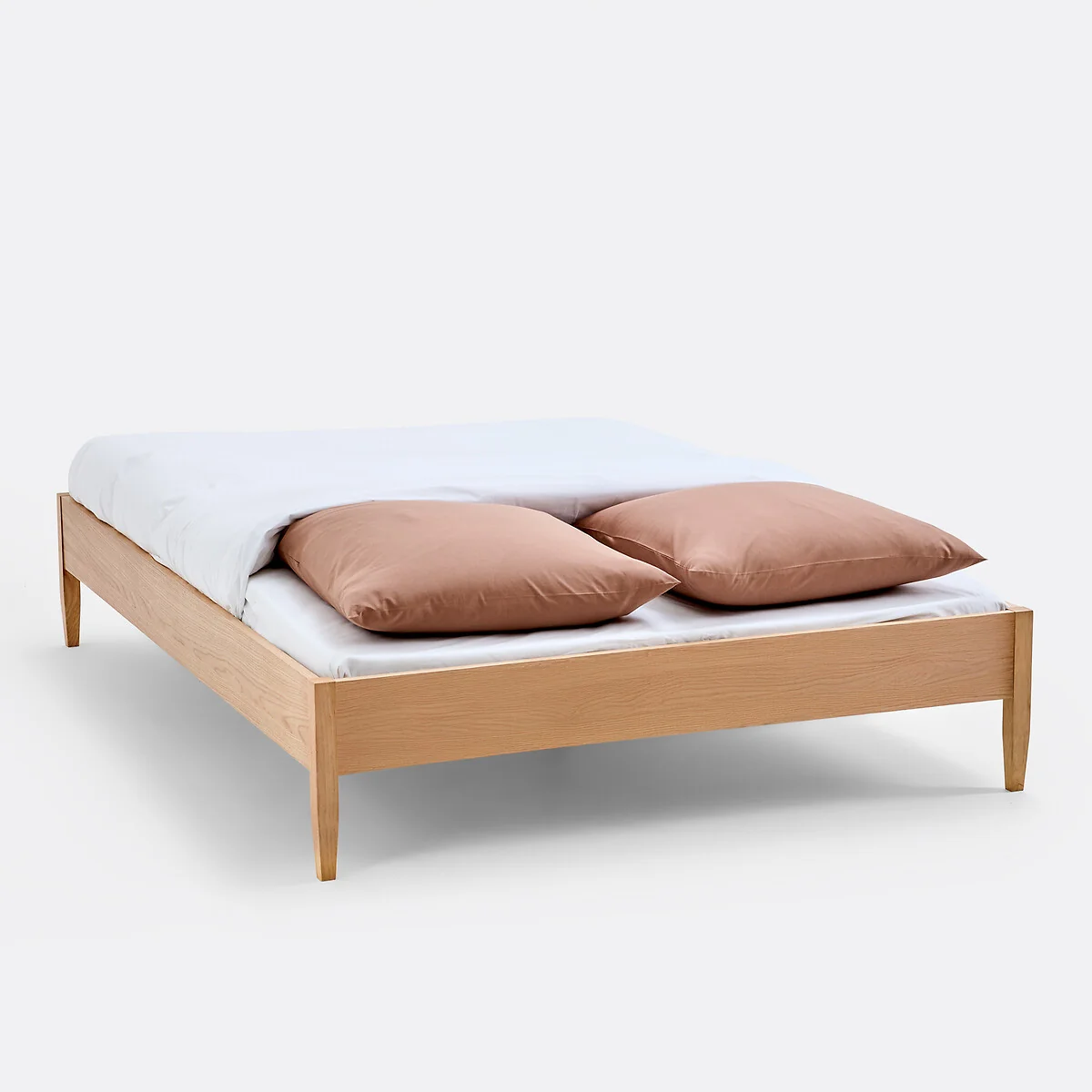 Madara Bed with Bed Base in Solid and Veneered Oak – image 4