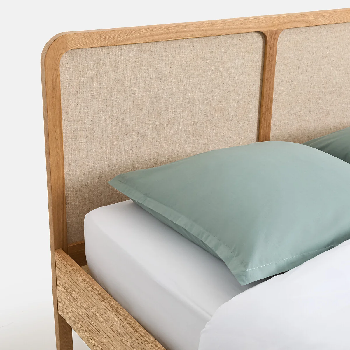 Esmara Ash/Veneer/Linen Bed with Bed Base – image 5
