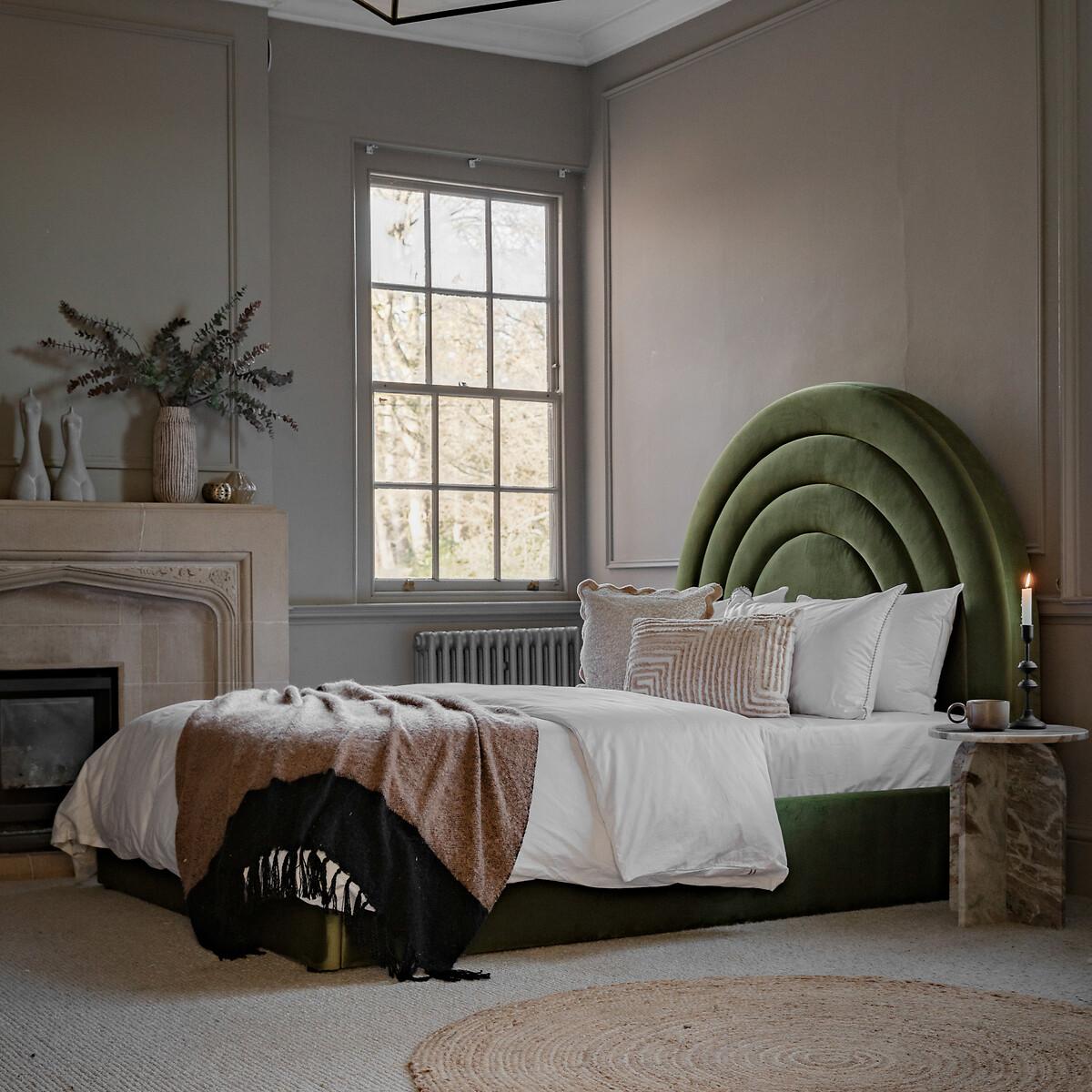 Arc Velvet Bed with Curved Headboard – image 1