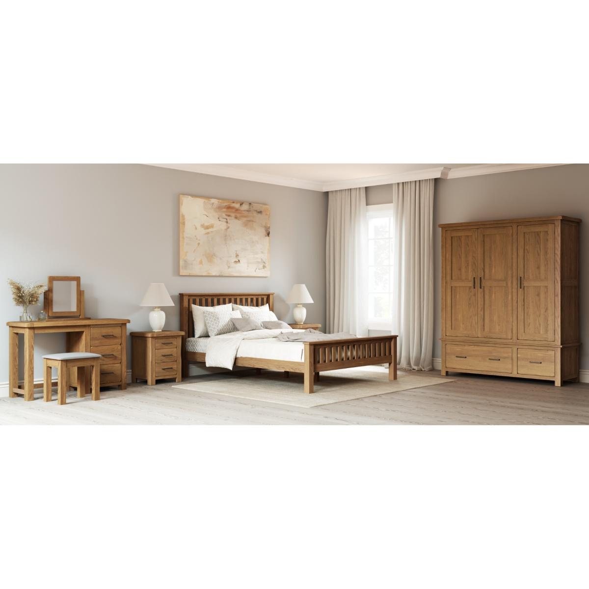 Harrogate Rustic Solid Oak Kingsize Bed – image 10
