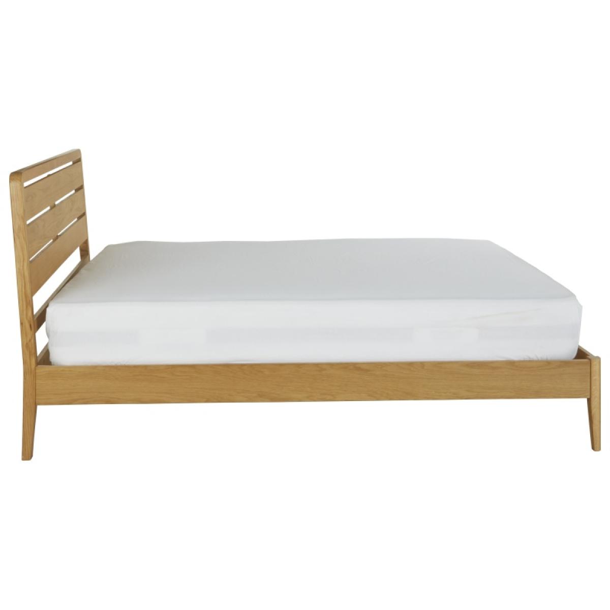 Hardwick Oak Bedframe - 135cm Double – image 8