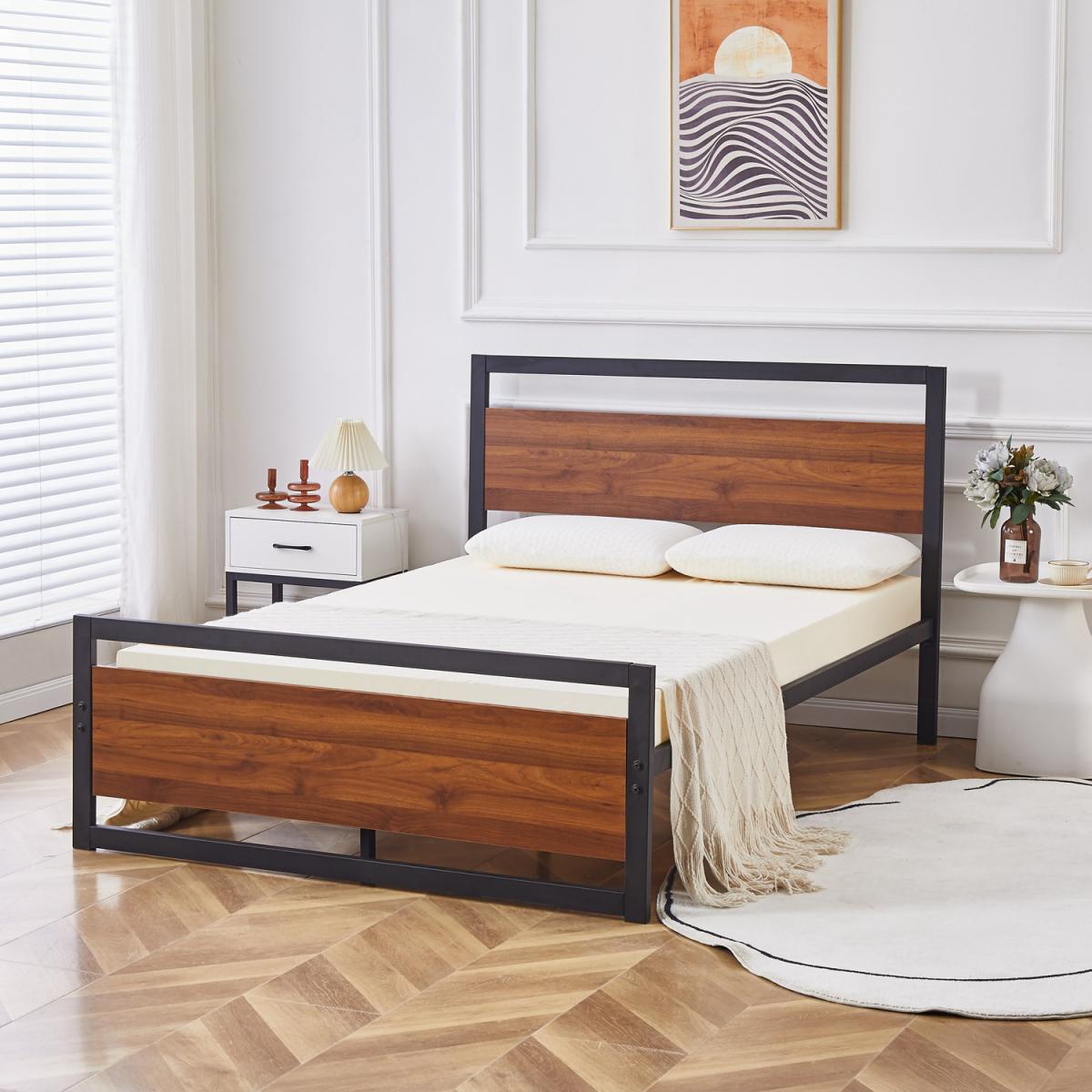 Cresswell Metal and Wooden Bed - Brown / 200cm / 34kg