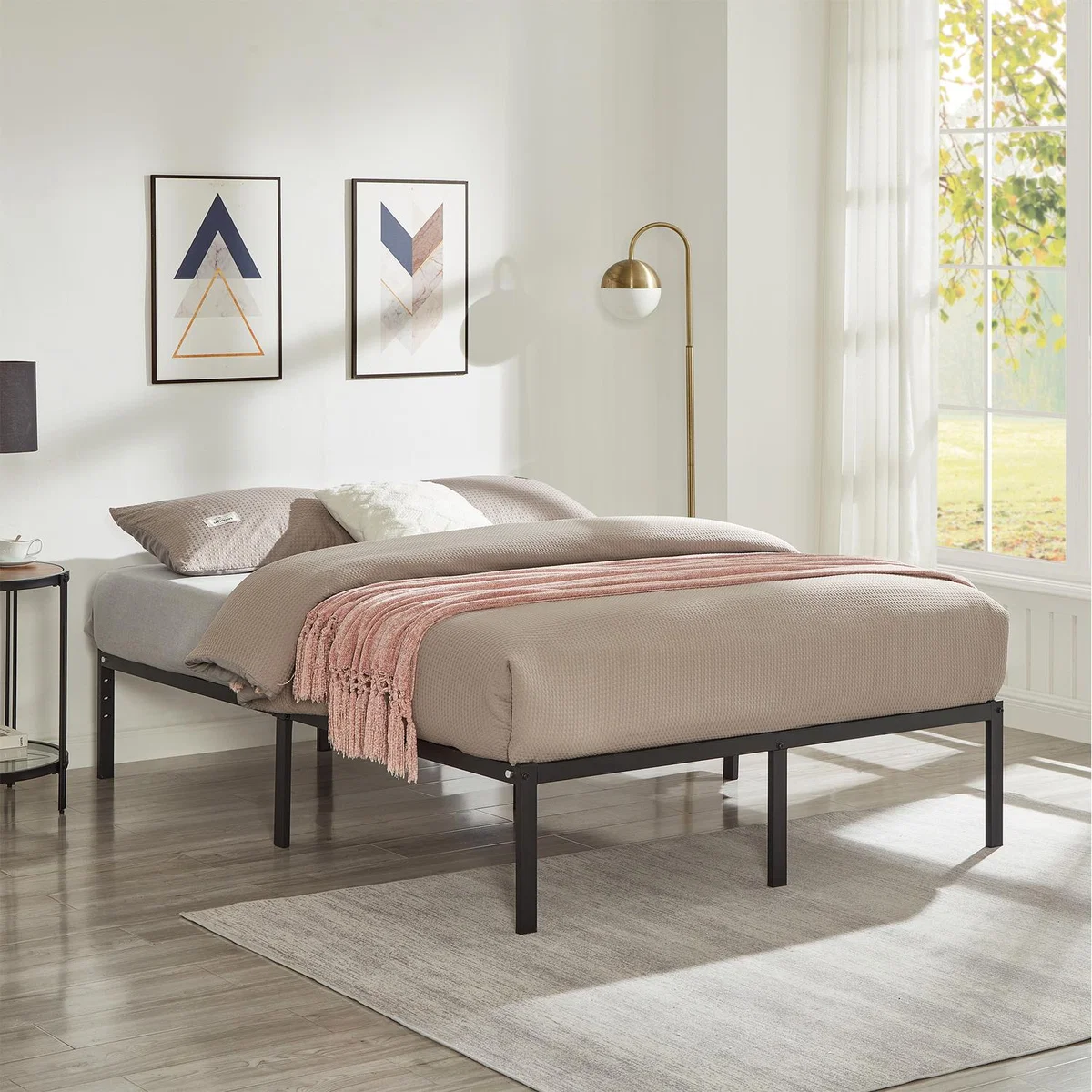 Metal Bed Frame with Modern Black Finish - Black / Double