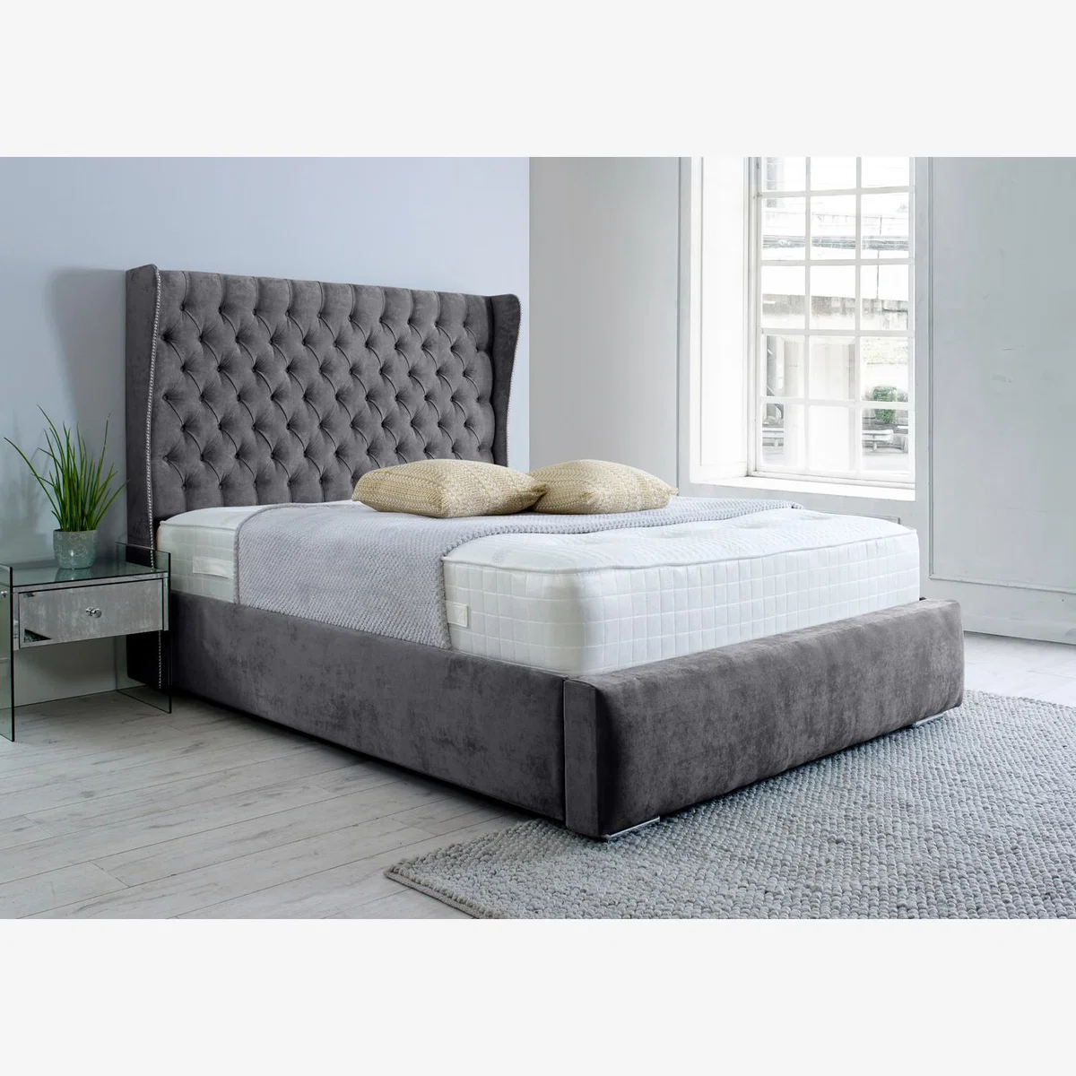 Salva Plush 4 Inch Solid Thick Bed Frame With Winged Headboard - Steel / Single