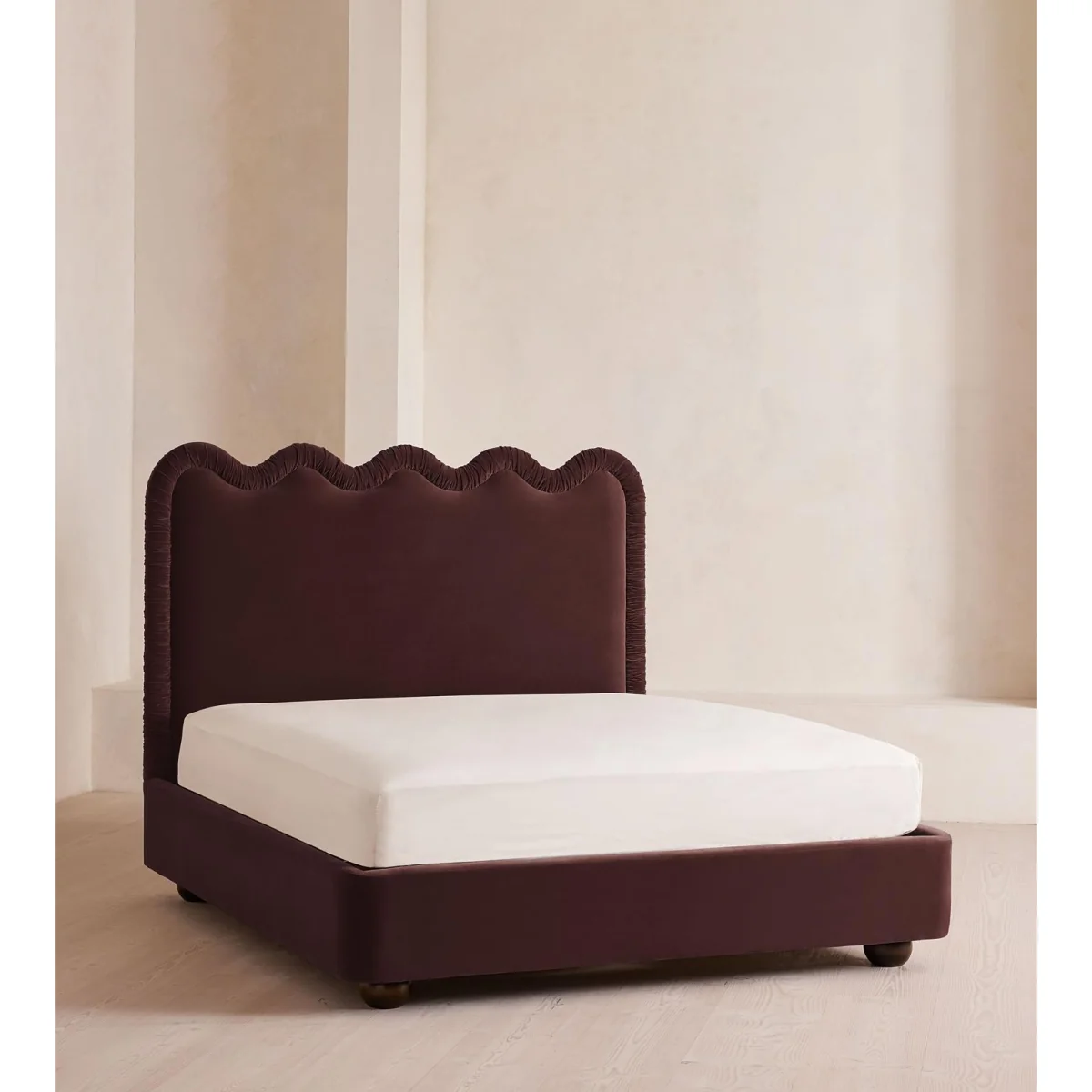 Tristan Bed, King, Velvet, Aubergine, UK – image 2
